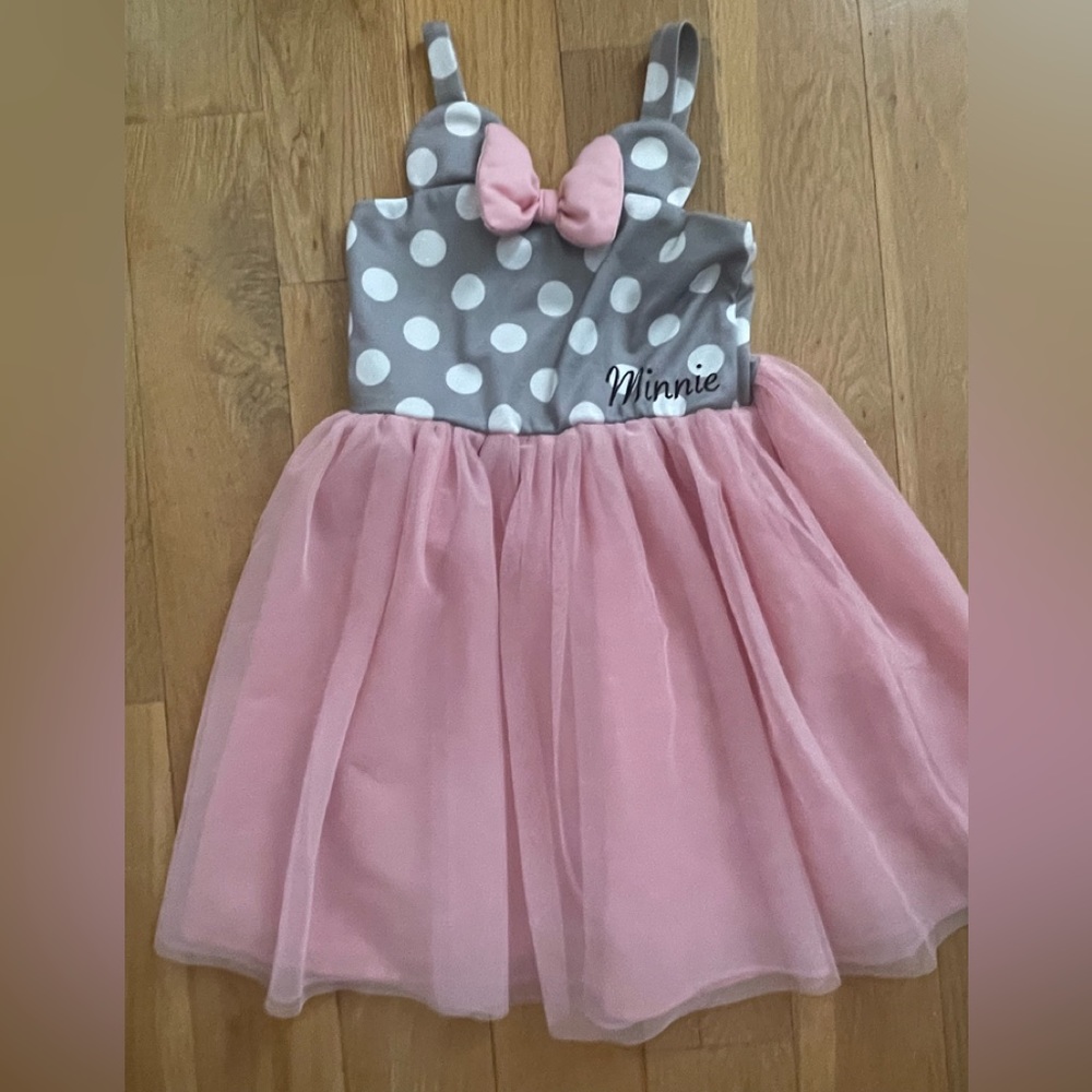 Girls Minnie Mouse dress